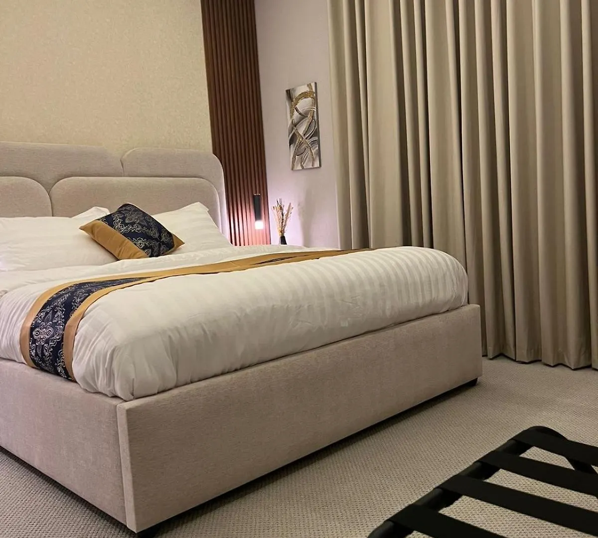 شقه هاديه وراقيه Apartment Riyadh
